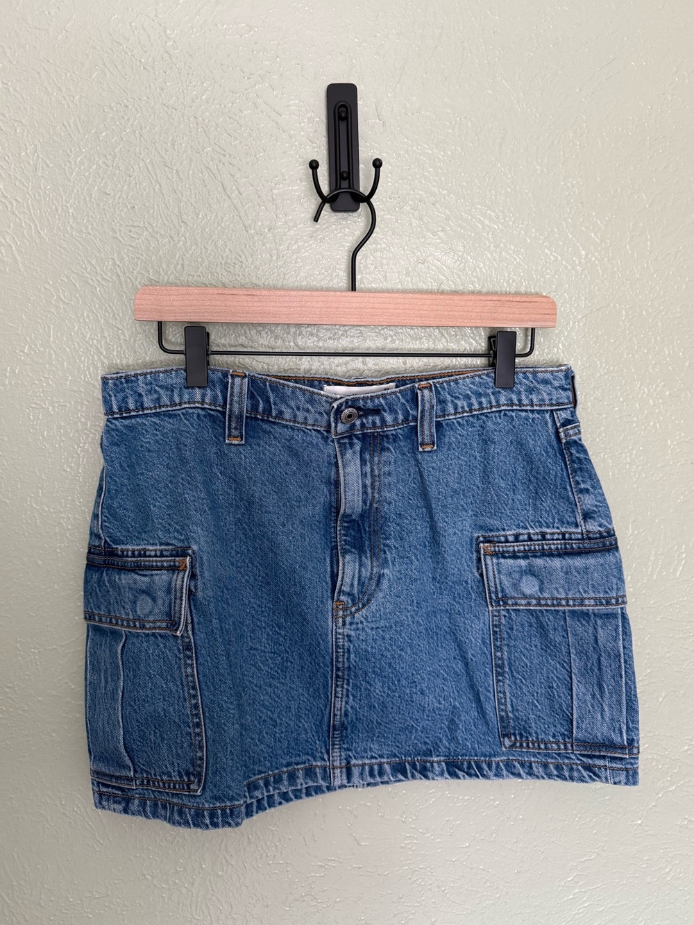 Abercrombie & Fitch Denim Cargo Mini Skirt